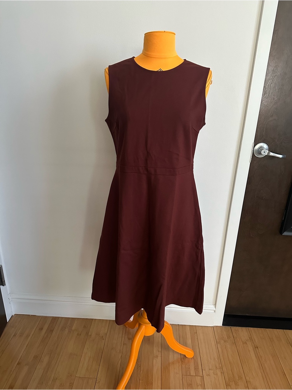 UNIQLO Burgundy Sleeveless Midi Dress - Medium